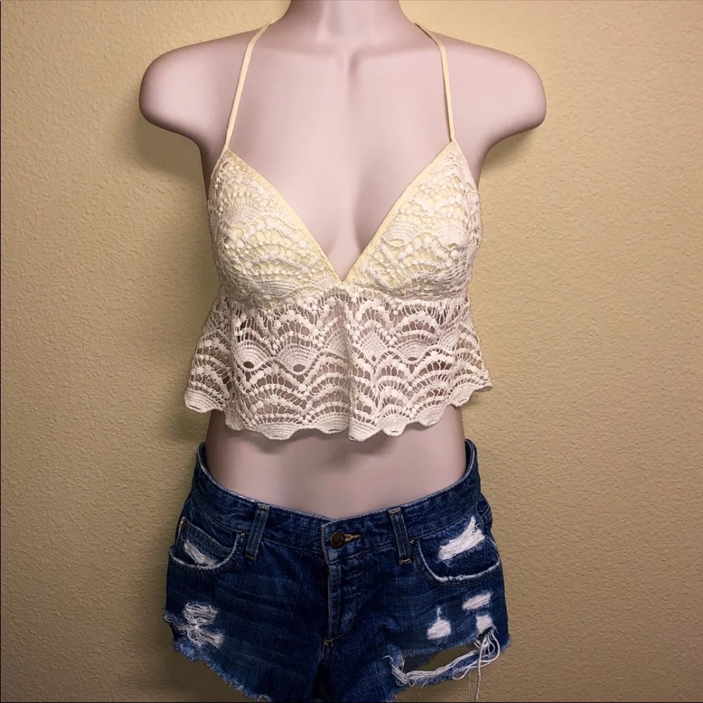 NWOT TOBI Lace halter top size small